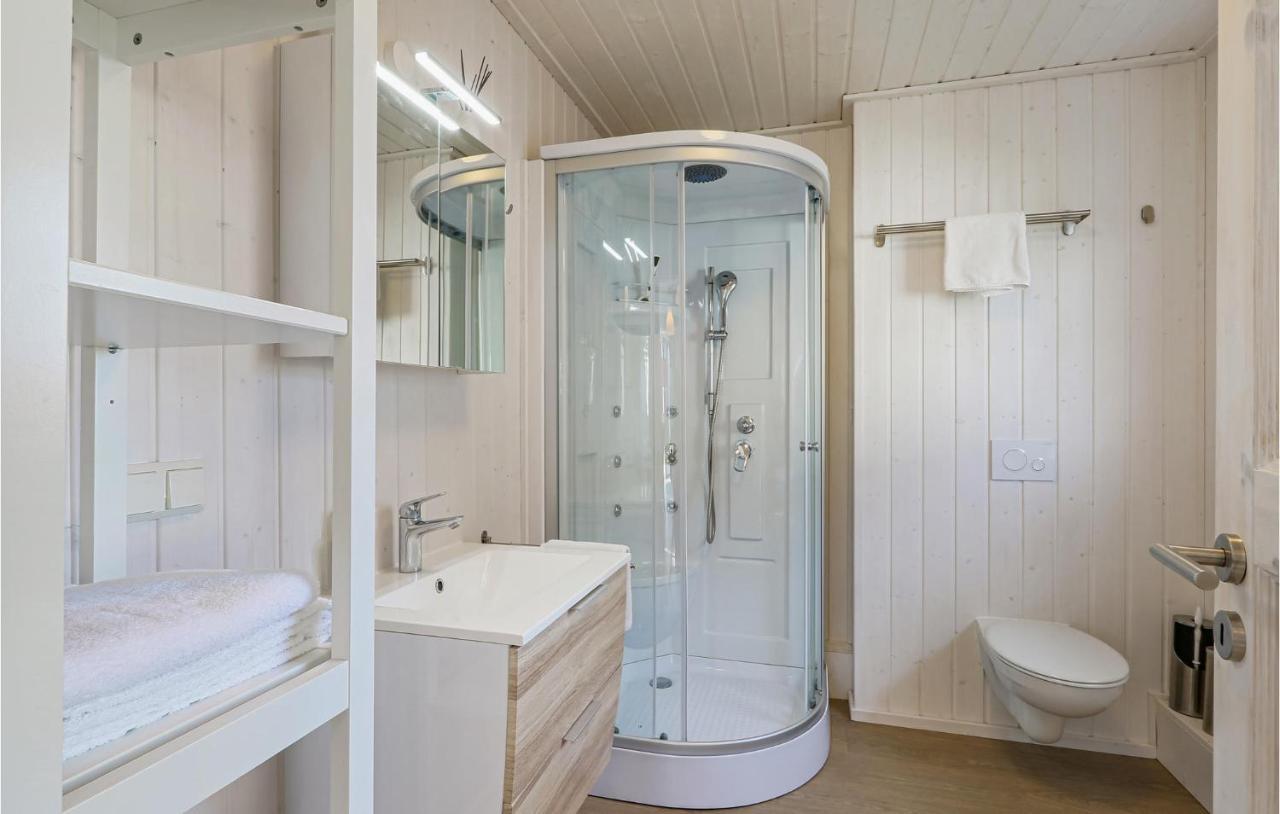 Beautiful Home In Zerpenschleuse With Wifi Exteriör bild